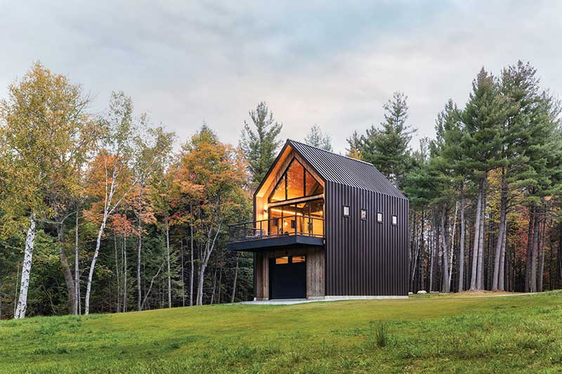 Building Project: Modern Barn in Vermont featuring Marvin Essential ...
